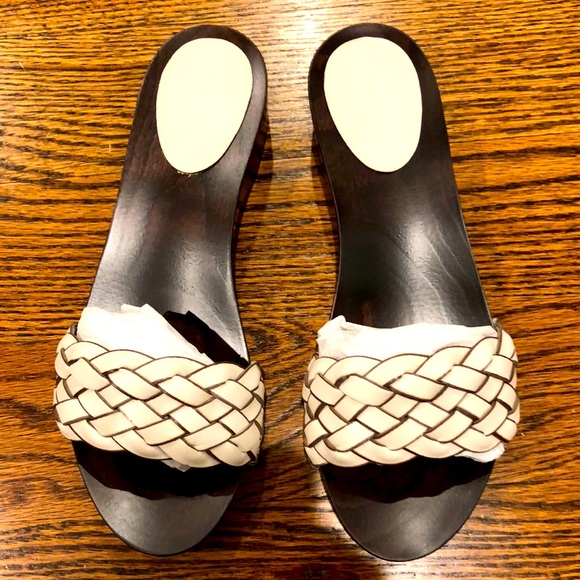 Gucci Clogs - Picture 1 of 7